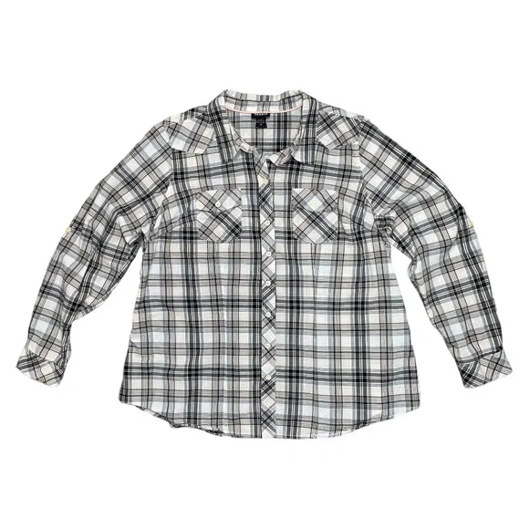 Torrid Plaid Button Down Shirt - Picture 2 of 6